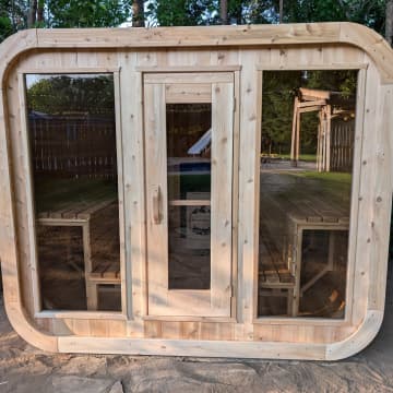 Great Canadian Saunas Luna 8×8